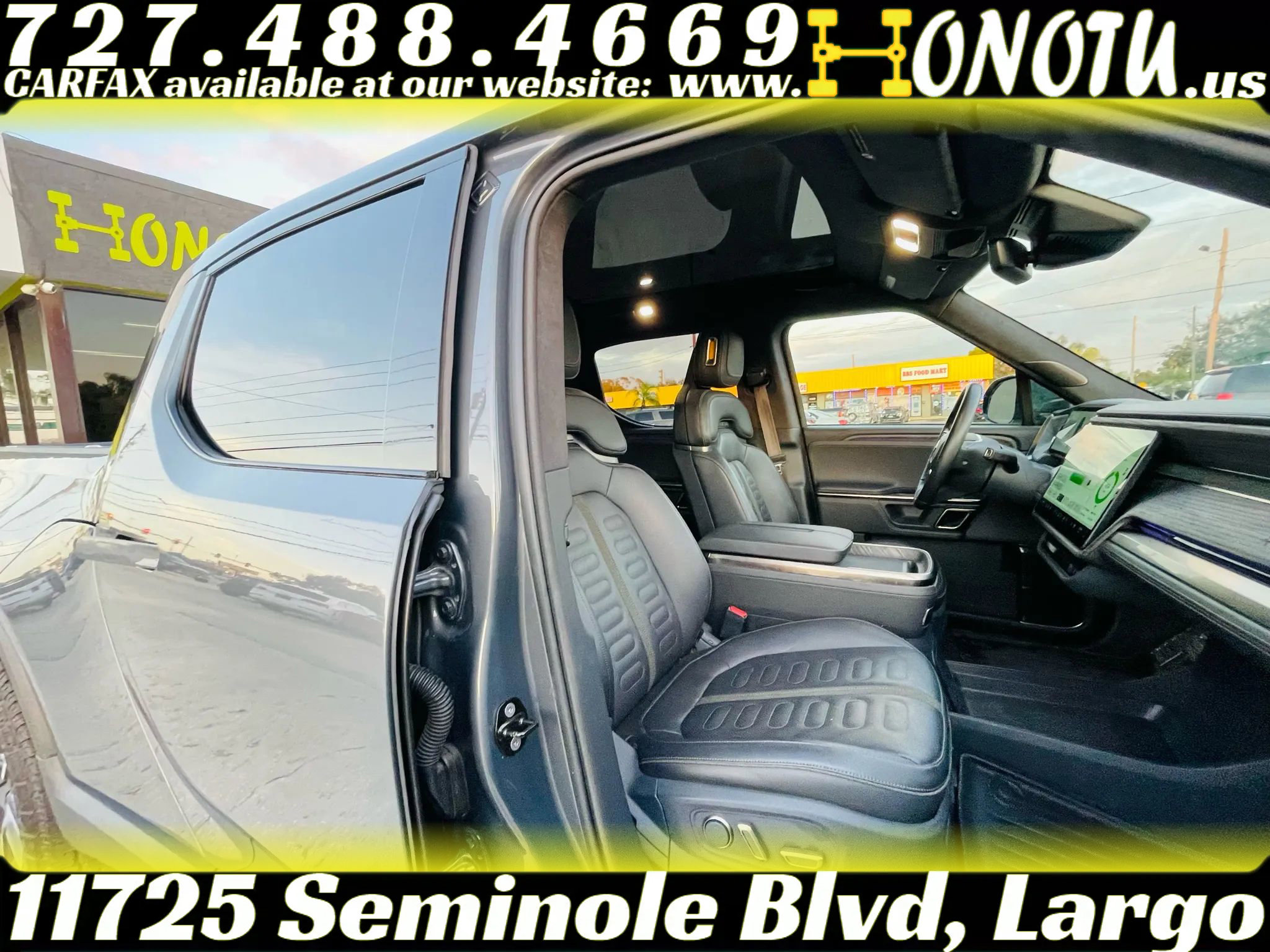 Used 2022 Rivian R1T Adventure image 21