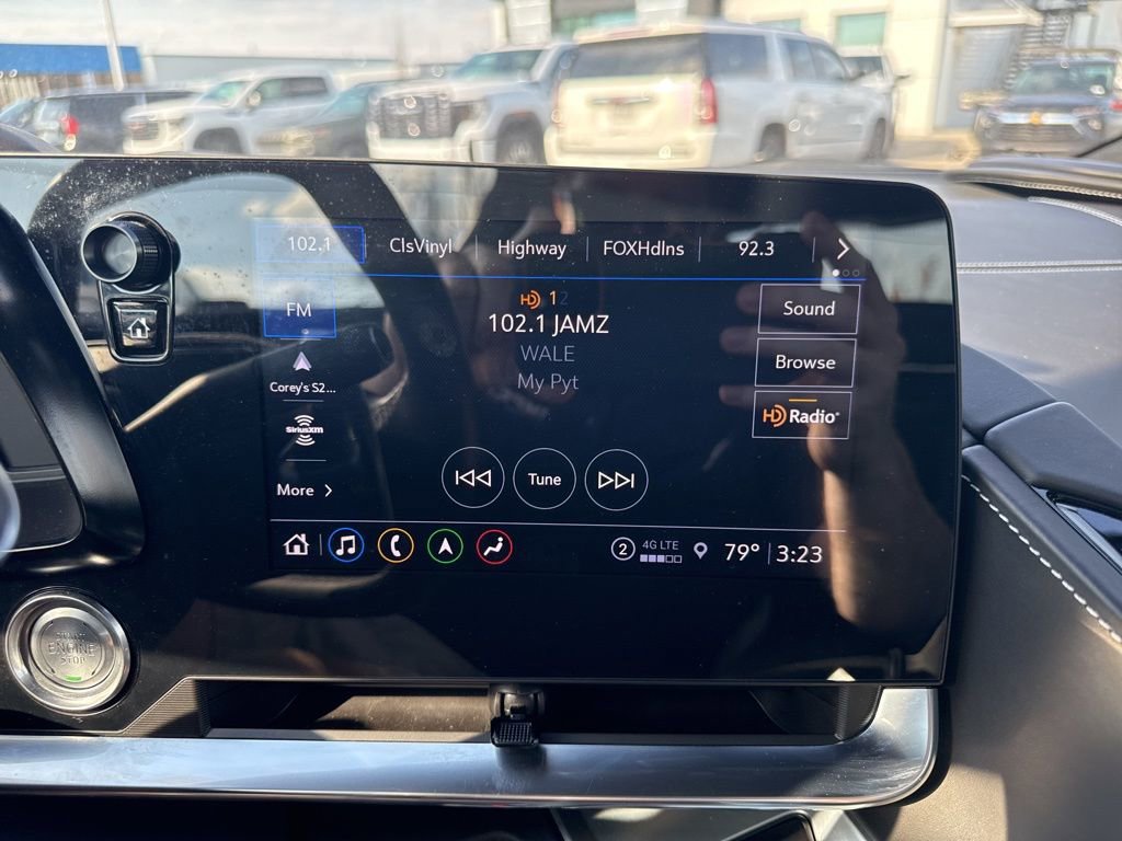 Used 2022 Chevrolet Corvette Stingray Premium Cpe w/ Z51 Performance Package image 16