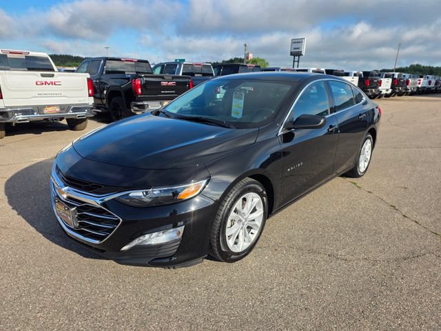 Used 2025 Chevrolet Malibu LT FWD image 1