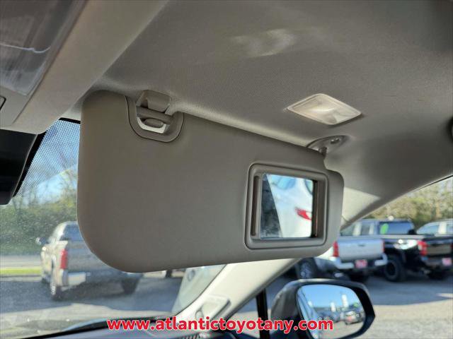 Certified 2023 Toyota RAV4 XLE Premium AWD/4WD image 31