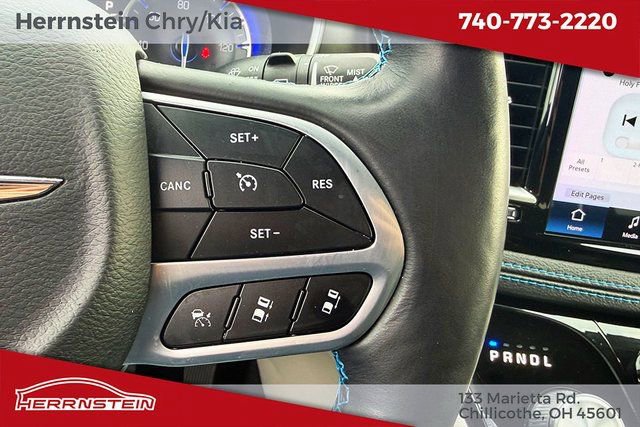 Used 2021 Chrysler Pacifica Touring-L image 19