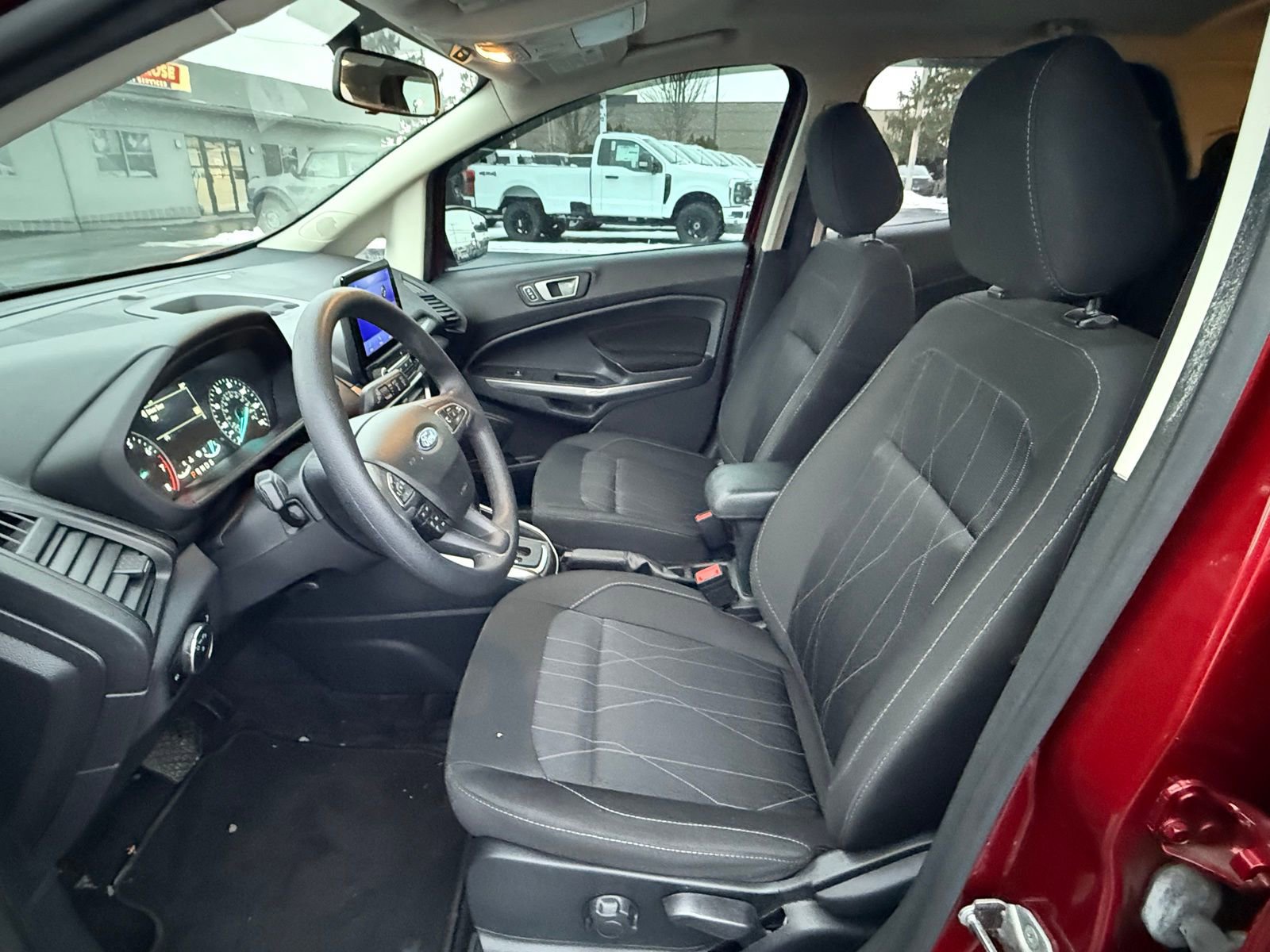 Used 2021 Ford EcoSport SE image 12