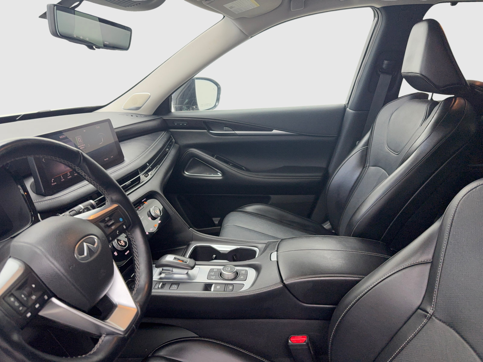 Used 2023 INFINITI QX60 Sensory w/ Vision Package FWD image 34
