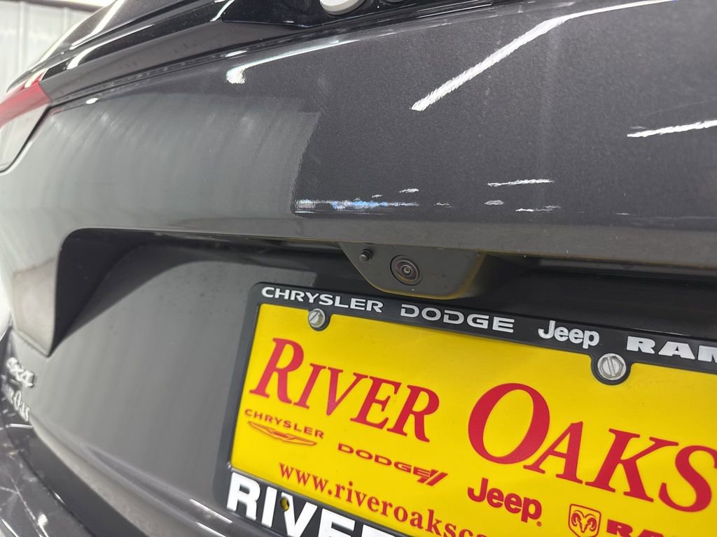 New 2026 Jeep Grand Cherokee Summit image 9