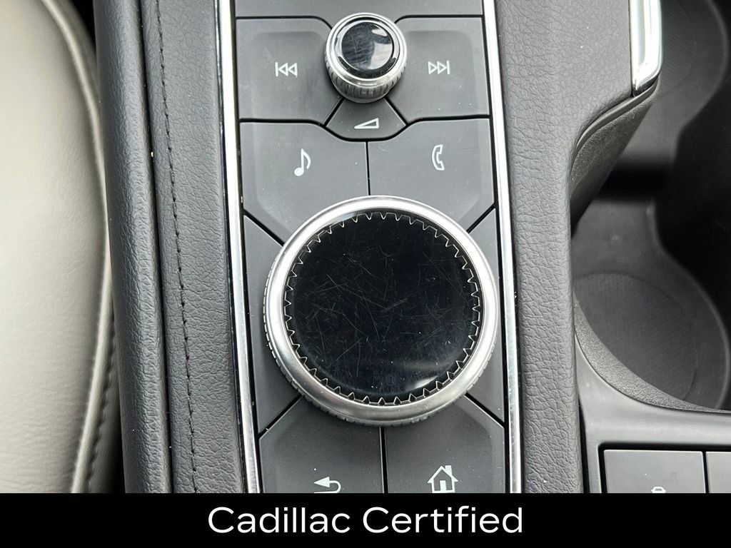 Certified 2022 Cadillac XT4 Premium Luxury w/ Enhanced Visibility Package image 28