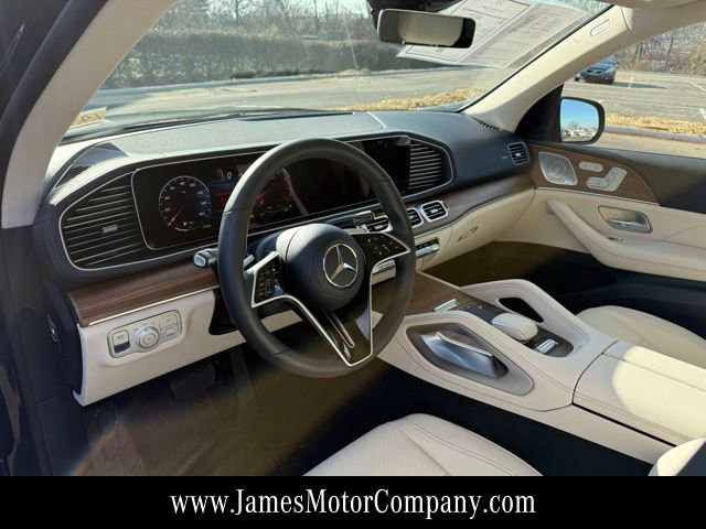 Certified 2026 Mercedes-Benz GLS 450 4MATIC image 12