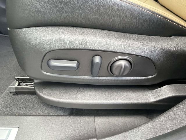 Certified 2024 Chevrolet Equinox Premier FWD image 15