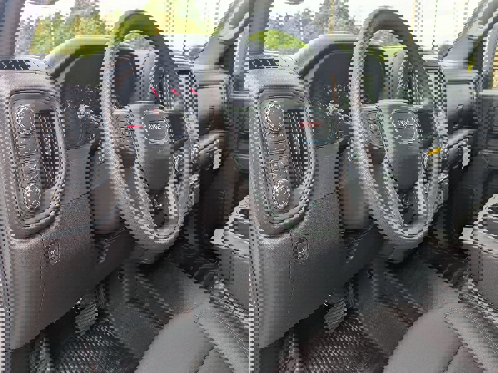 New 2026 GMC Sierra 2500 Pro w/ 1SA Pro Safety Plus Package image 10