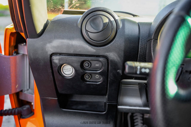 Used 2005 Lotus Elise image 21