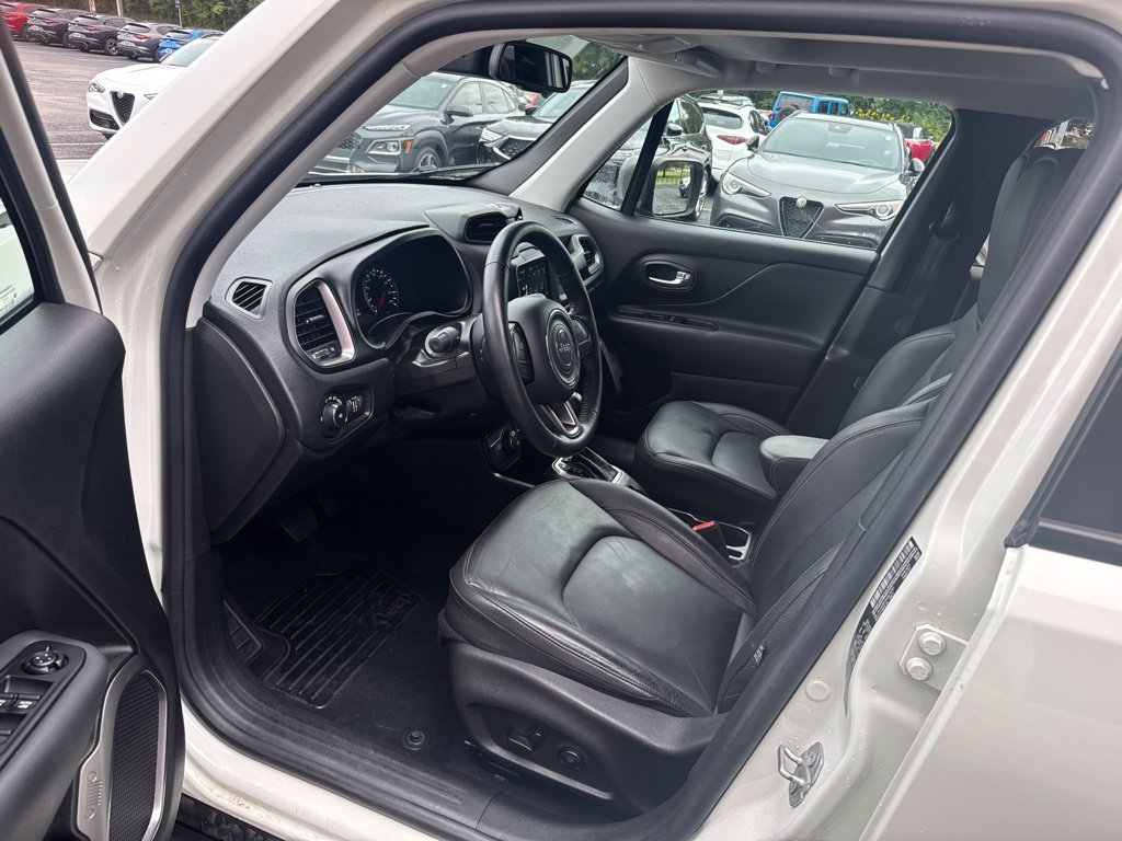 Used 2020 Jeep Renegade Limited w/ UConnect 8.4 Nav Group AWD/4WD image 27