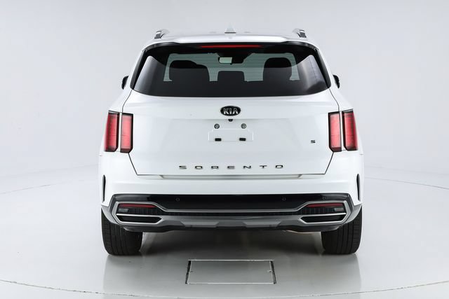 Used 2021 Kia Sorento S FWD image 48