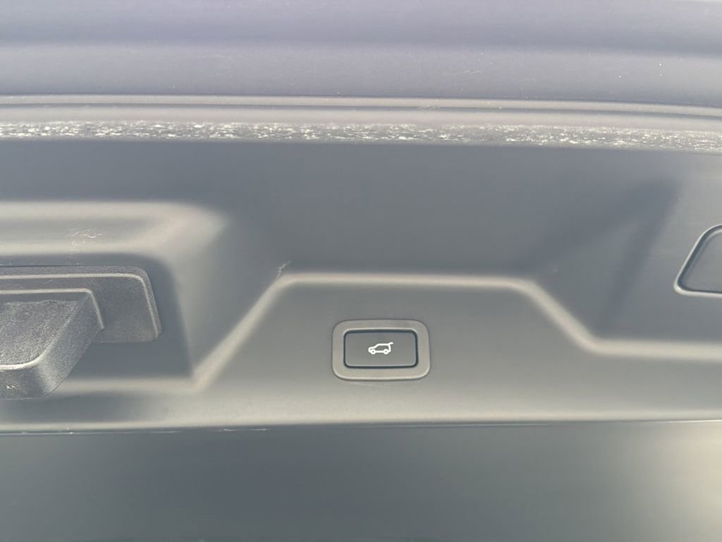 Used 2021 Land Rover Range Rover Westminster Edition image 13