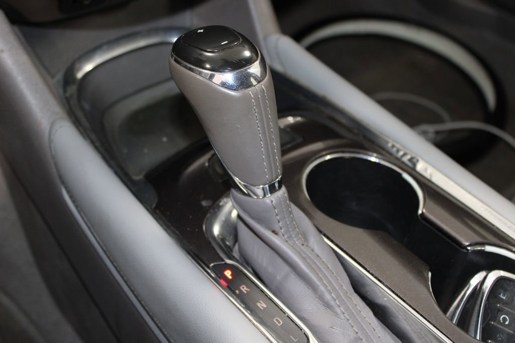 Used 2016 Chevrolet Malibu LT image 29