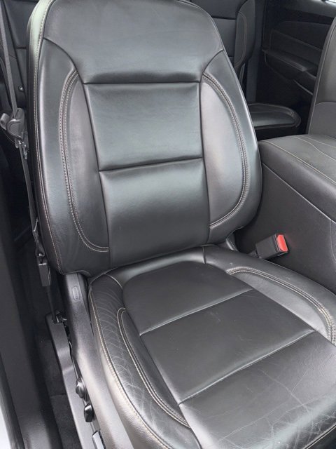 Used 2020 Chevrolet Traverse LT w/ LT Premium Package image 28