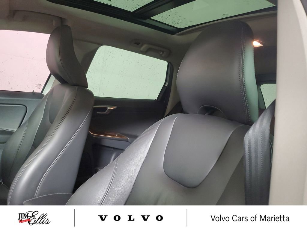 Used 2017 Volvo XC60 T5 Inscription FWD image 22