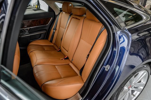 Used 2016 Jaguar XJ R-Sport AWD/4WD image 42