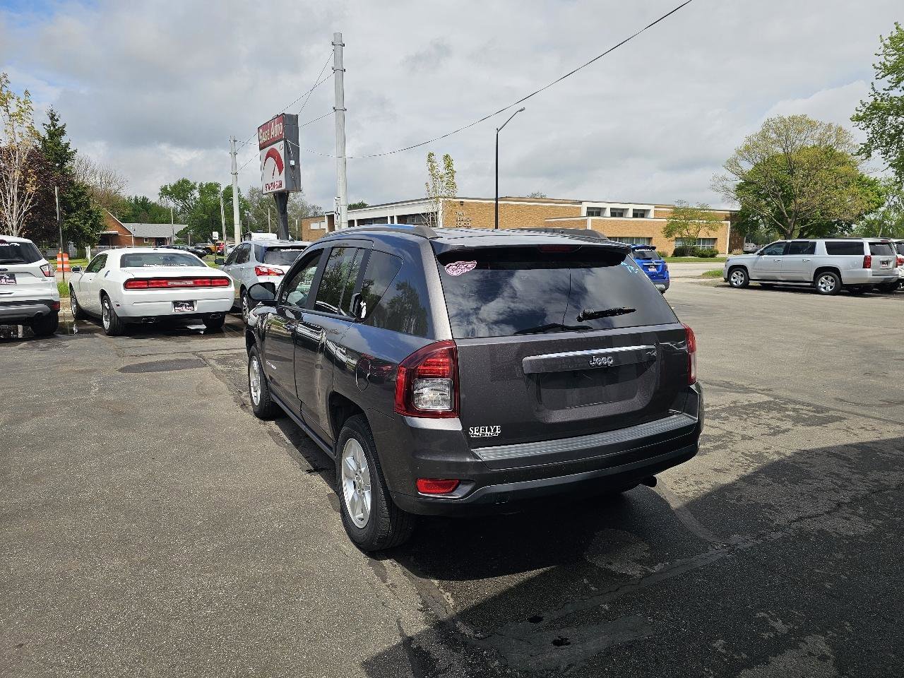 Used 2014 Jeep Compass Sport w/ Power Value Group FWD image 8