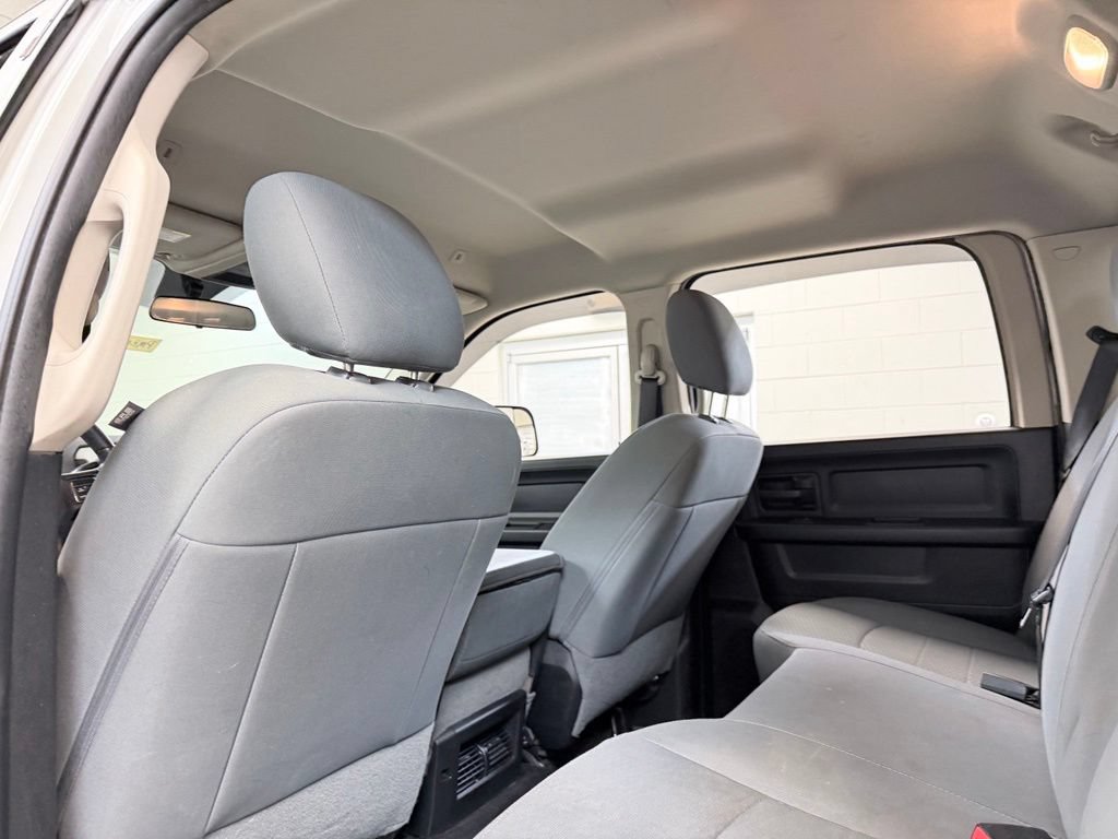 Used 2017 RAM 2500 Tradesman w/ Chrome Appearance Group AWD/4WD image 21