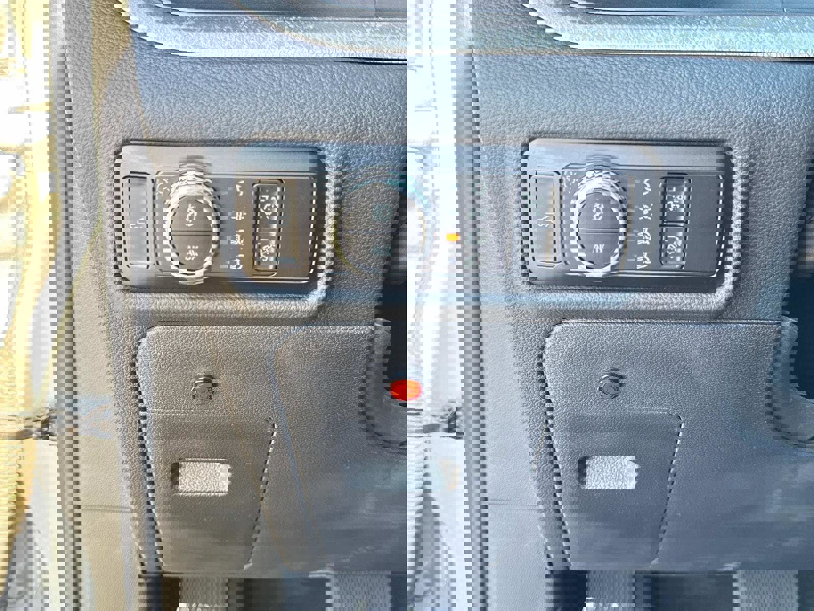 Used 2023 Ford Explorer Timberline image 31