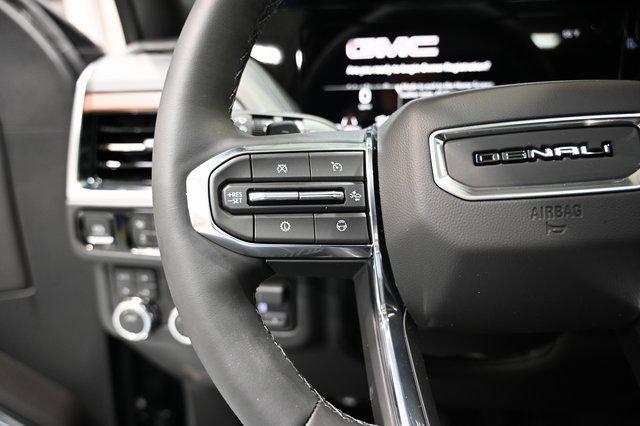 New 2026 GMC Yukon XL Denali w/ Denali Reserve Package image 27