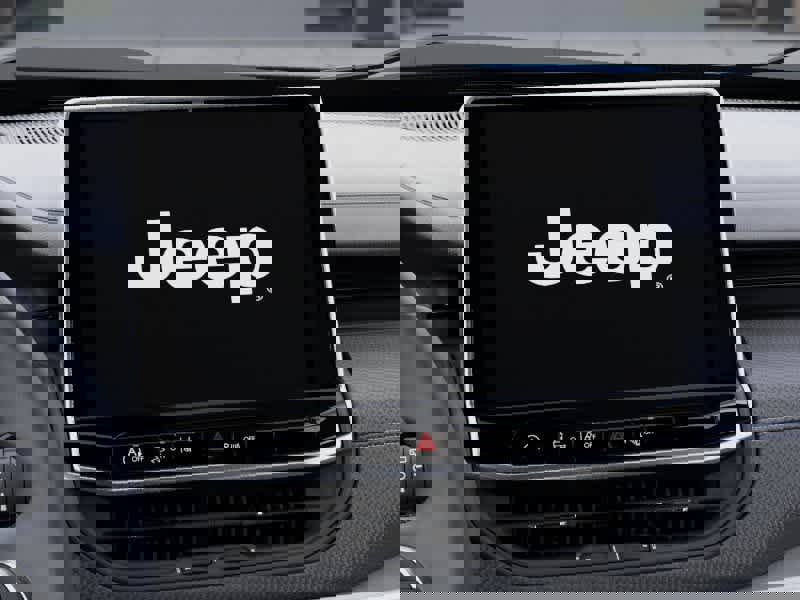 New 2026 Jeep Compass Limited image 18