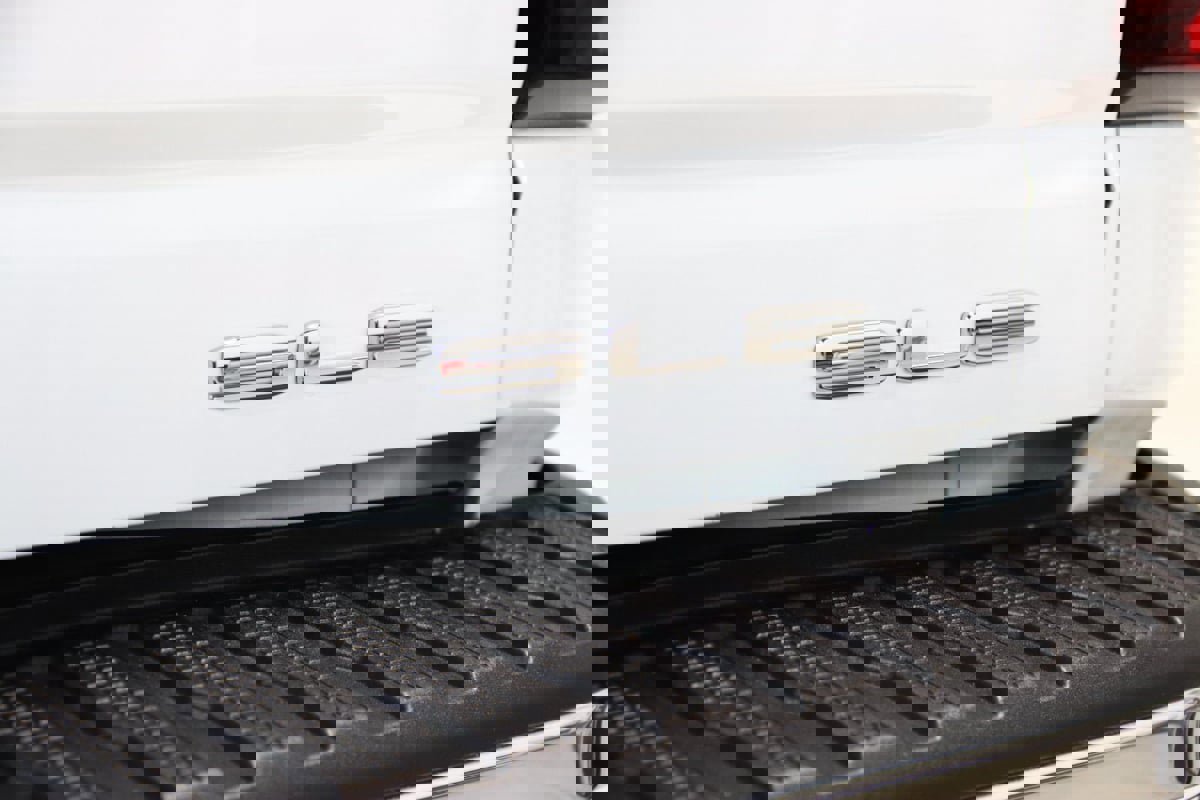 Used 2025 GMC Sierra 2500 SLE w/ SLE Convenience Package image 62