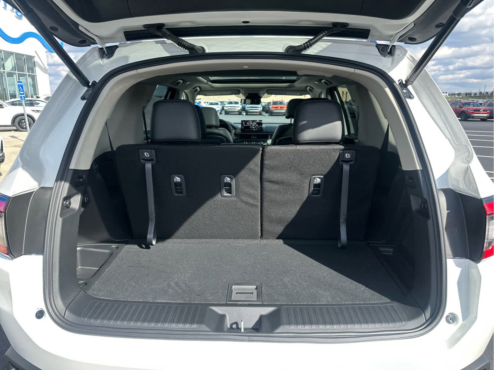 New 2025 Honda Pilot Touring image 52