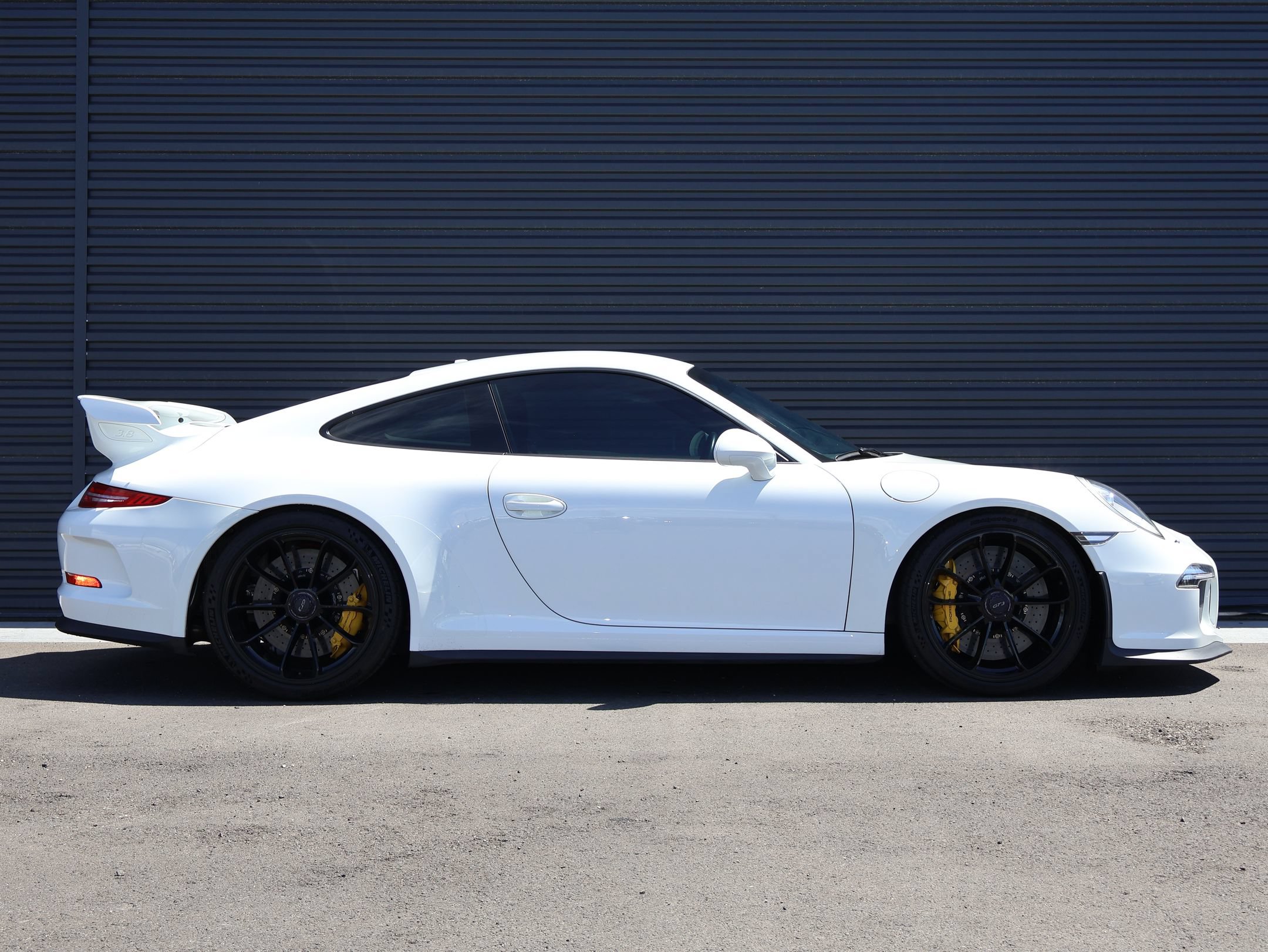 Certified 2014 Porsche 911 GT3 RWD image 9