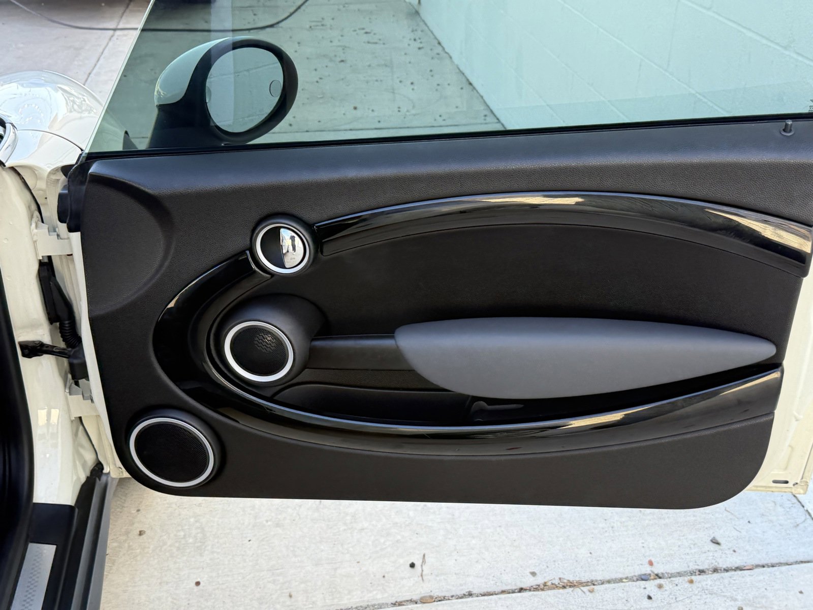 Used 2012 MINI Cooper S image 26