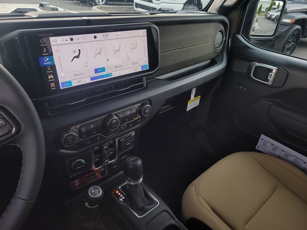 New 2026 Jeep Gladiator Willys AWD/4WD image 21
