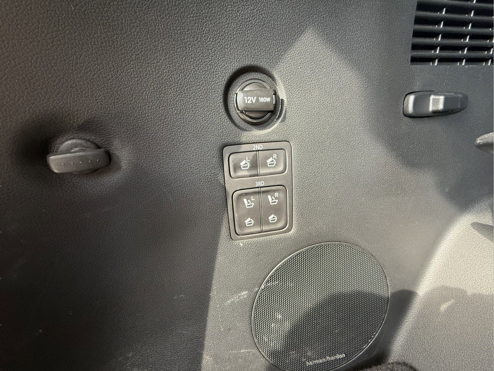 Used 2024 Hyundai Palisade Calligraphy image 33