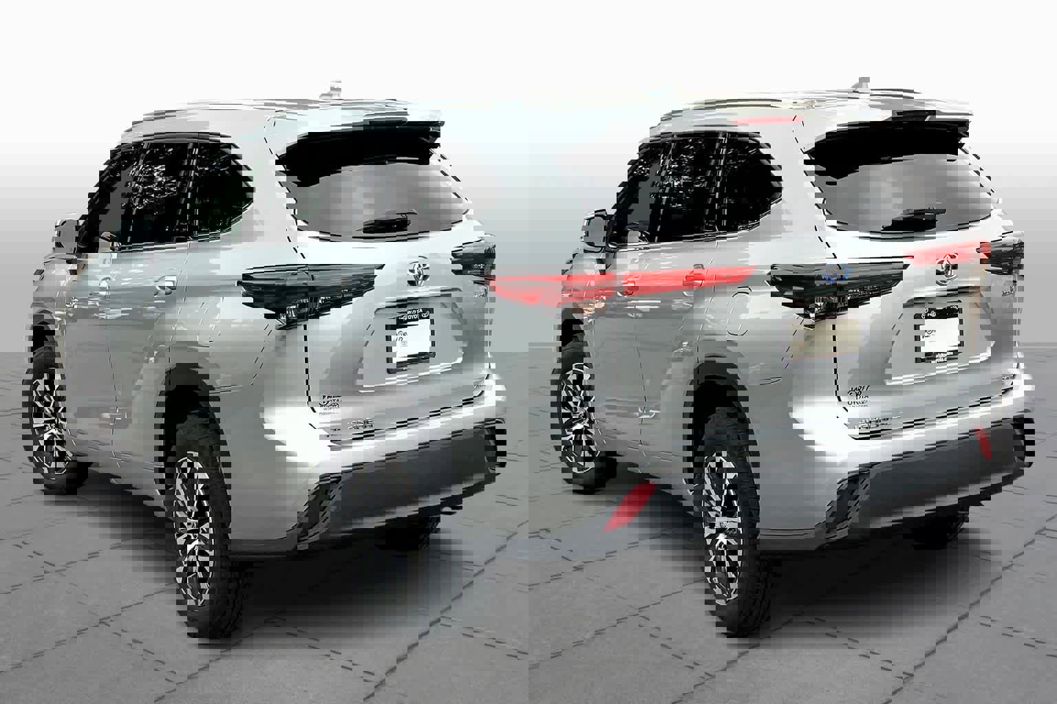 Used 2021 Toyota Highlander XLE image 12