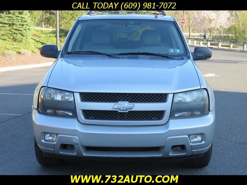 Used 2008 Chevrolet TrailBlazer LT w/ Sun And 6-Disc Cd Package AWD/4WD image 5