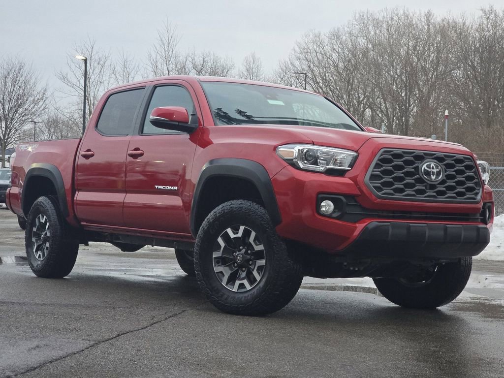 Used 2023 Toyota Tacoma TRD Off-Road w/ Technology Package image 2