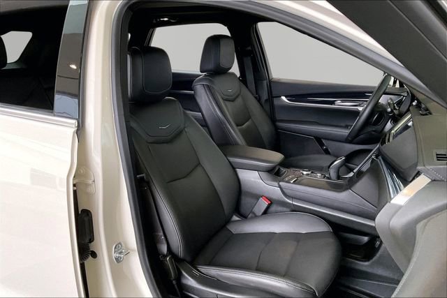 Used 2025 Cadillac XT5 Premium Luxury FWD image 20