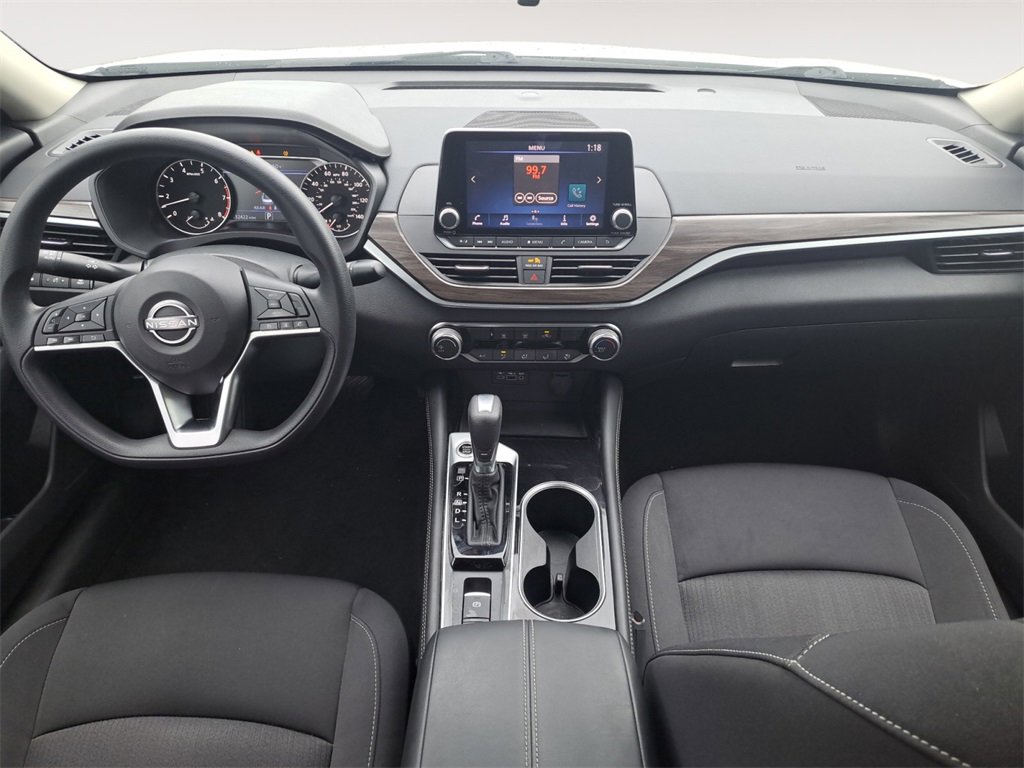 Used 2023 Nissan Altima 2.5 SV image 10