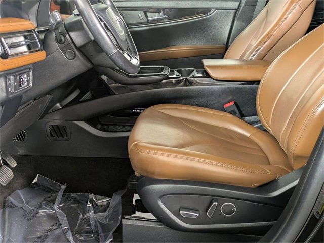 Used 2021 Lincoln Nautilus Reserve image 10