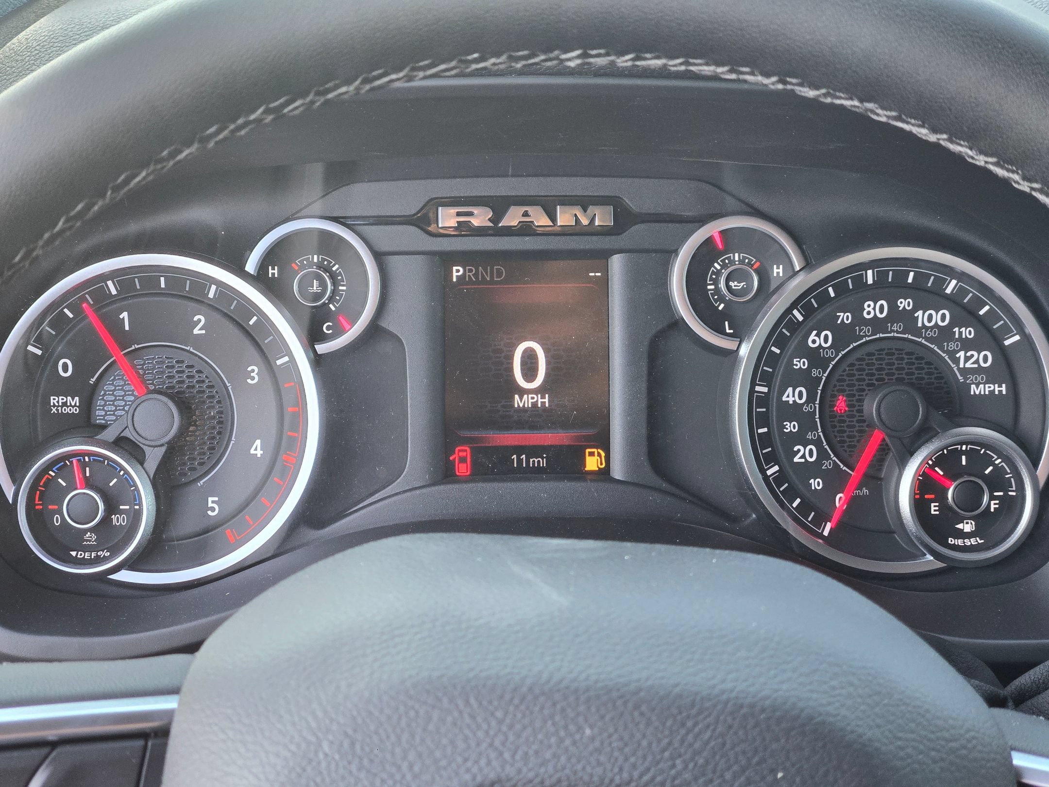 New 2026 RAM 2500 Big Horn AWD/4WD image 13