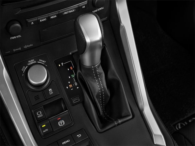 Used 2024 Lexus NX 250 FWD w/ Towing Package (2000 Lbs) image 9