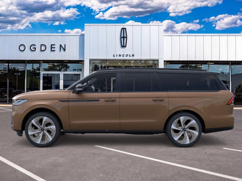 New 2026 Lincoln Navigator L Black Label w/ Black Label Special Edition AWD/4WD image 3