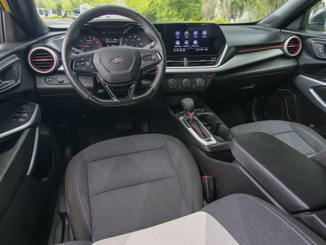 Used 2024 Chevrolet Trax RS w/ Driver Confidence Package FWD image 16