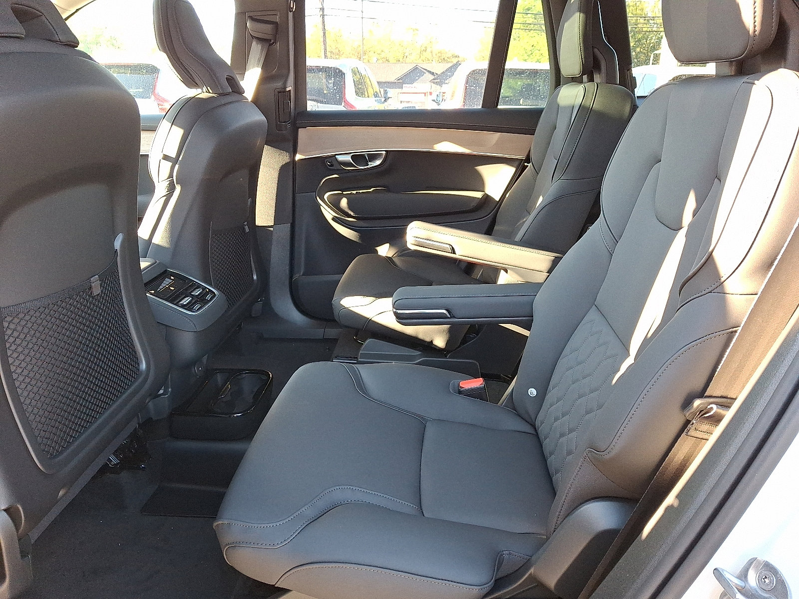 New 2026 Volvo XC90 B6 Plus image 5