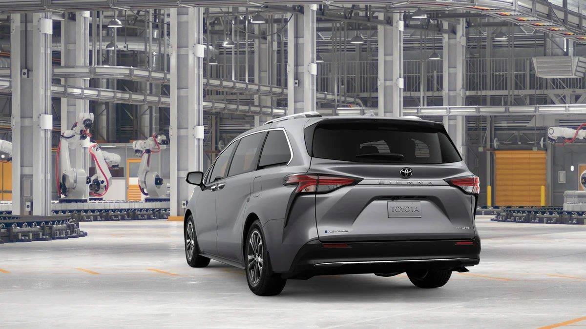 New 2026 Toyota Sienna Platinum AWD/4WD image 9