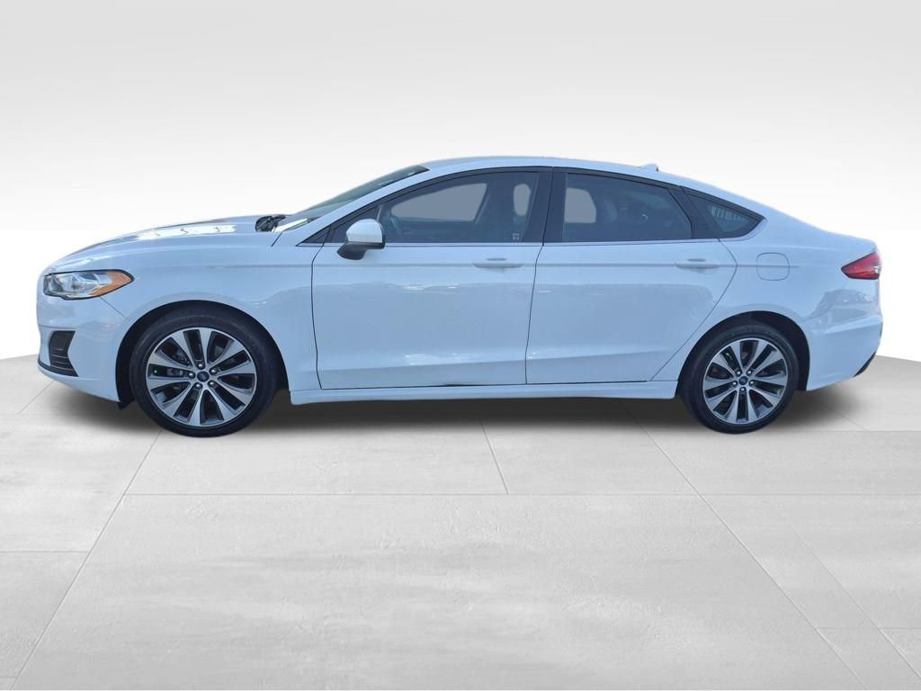 Used 2020 Ford Fusion SE video 2