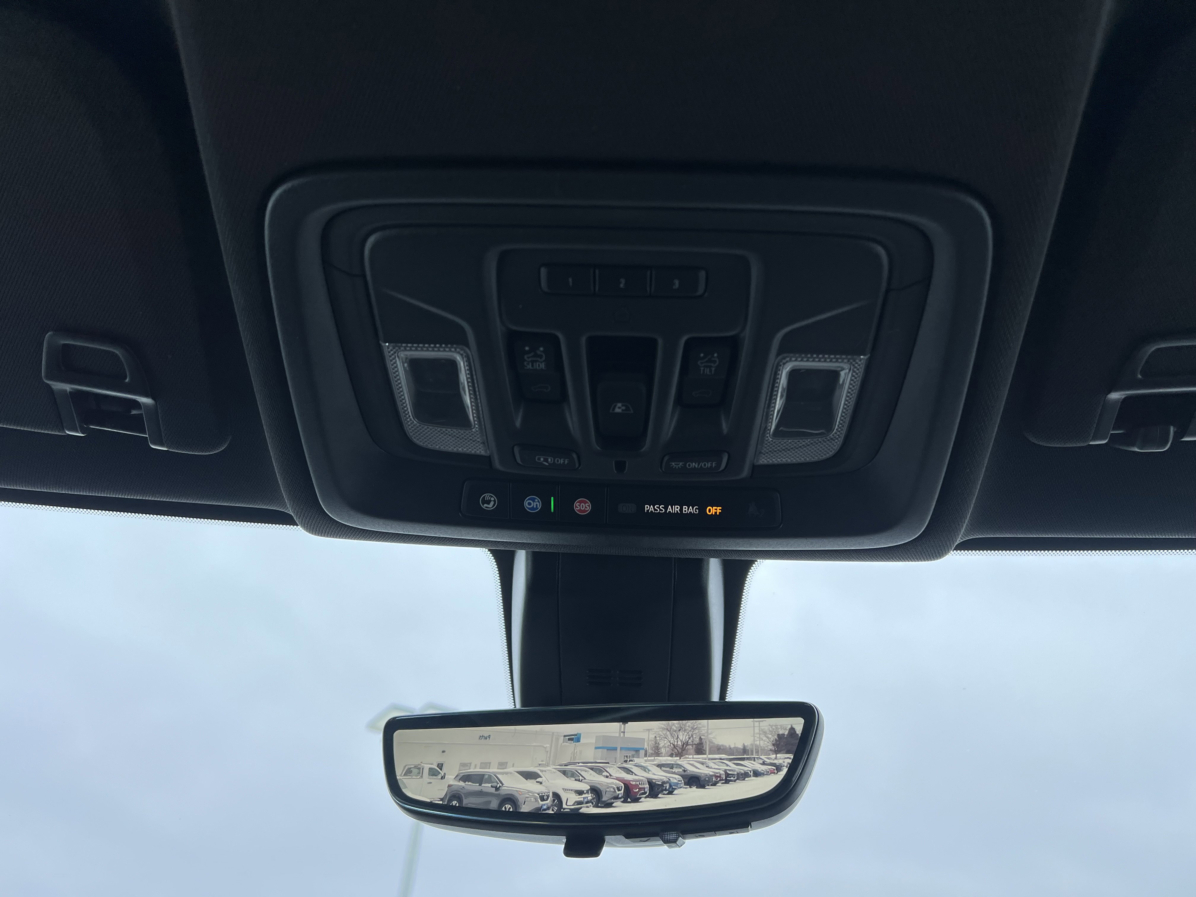 Certified 2021 Chevrolet Silverado 3500 High Country w/ Z71 Off-Road Package image 23