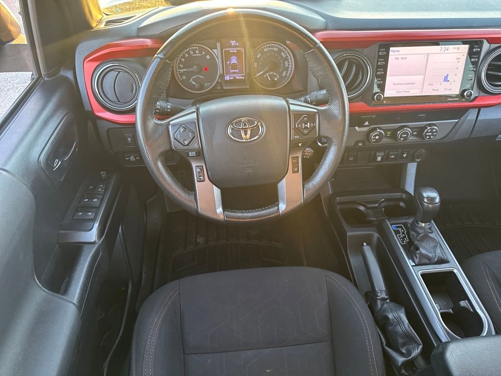 Used 2020 Toyota Tacoma TRD Sport image 15