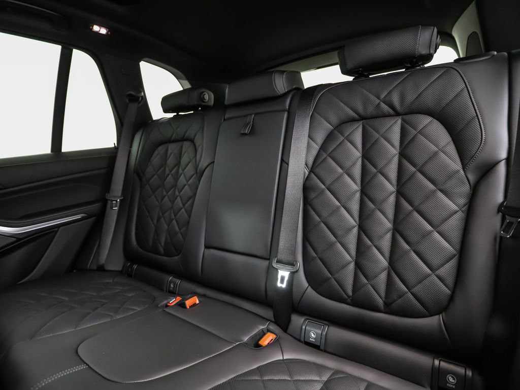 New 2026 BMW X5 xDrive50e AWD/4WD image 23