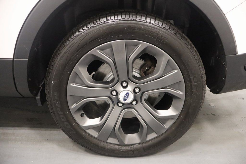 Used 2018 Ford Explorer Sport image 25