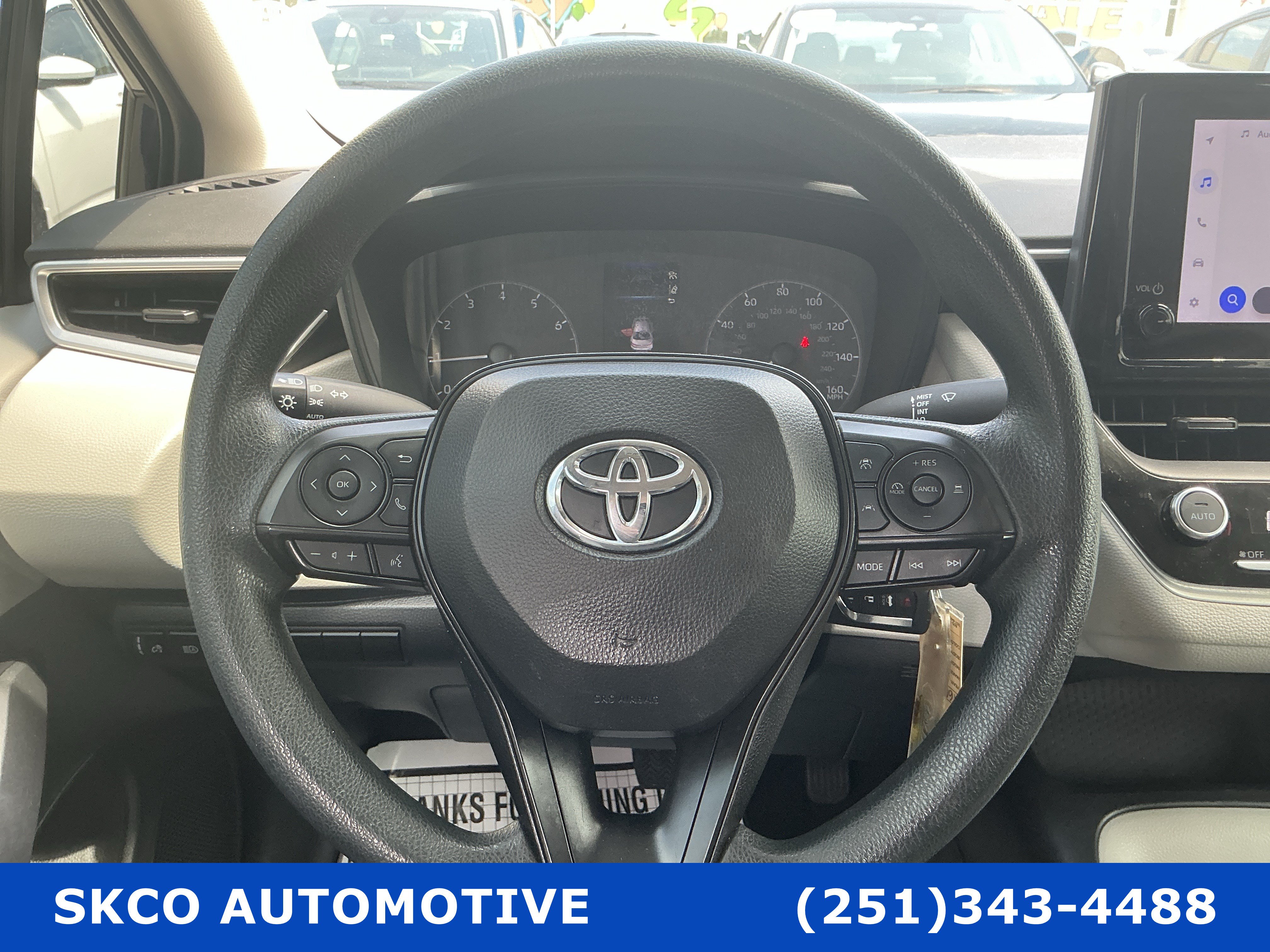 Used 2024 Toyota Corolla LE FWD image 18
