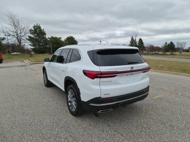 Used 2025 Buick Enclave Preferred w/ LPO, Floor Liner Package image 7